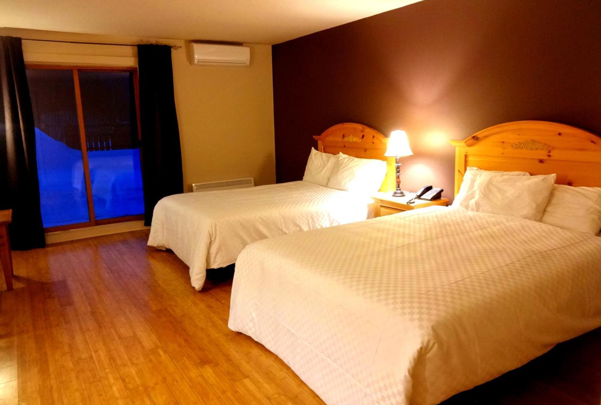 Hotel Alila Saint-Sauveur-des-Monts Εξωτερικό φωτογραφία