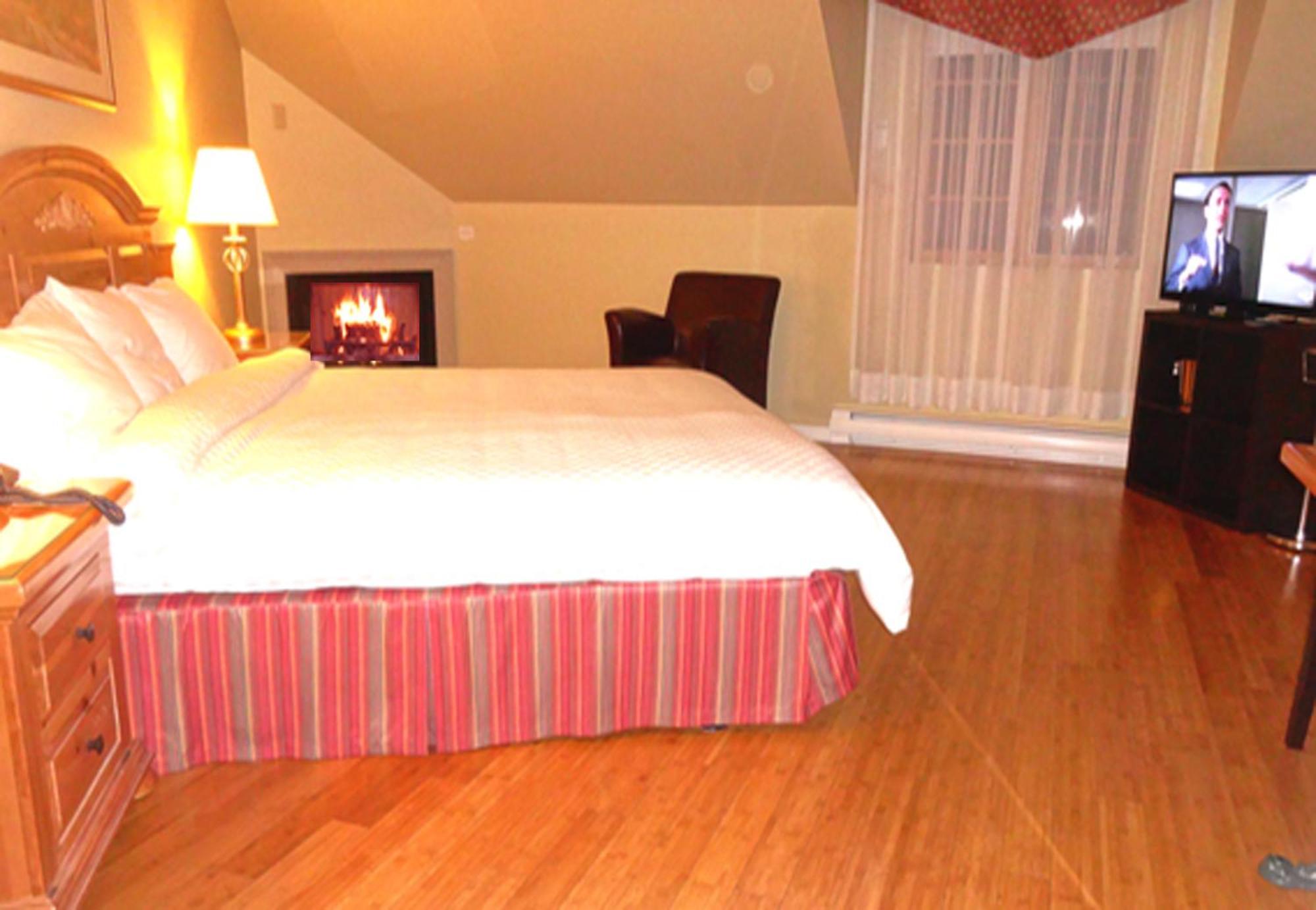 Hotel Alila Saint-Sauveur-des-Monts Εξωτερικό φωτογραφία