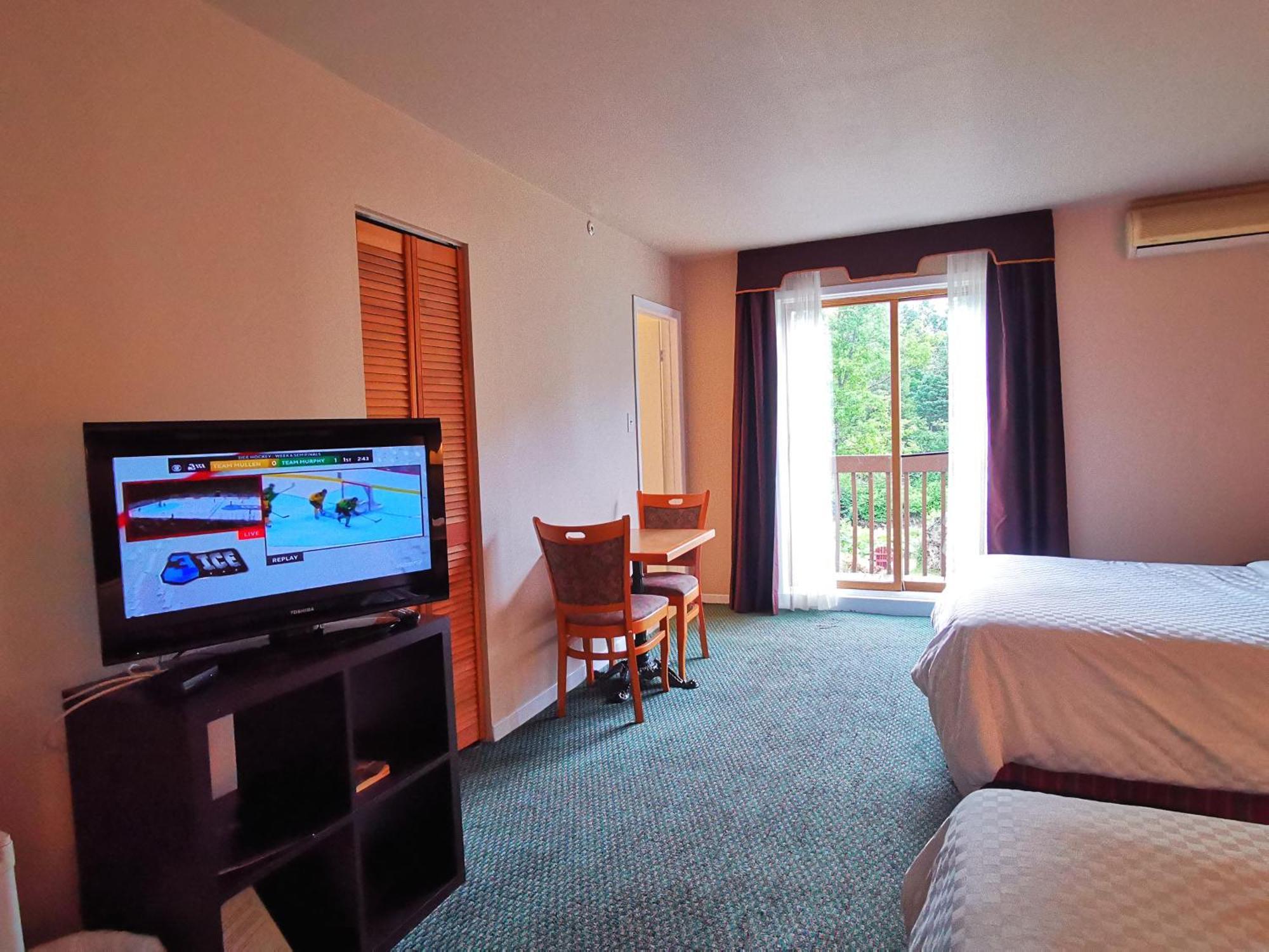 Hotel Alila Saint-Sauveur-des-Monts Εξωτερικό φωτογραφία